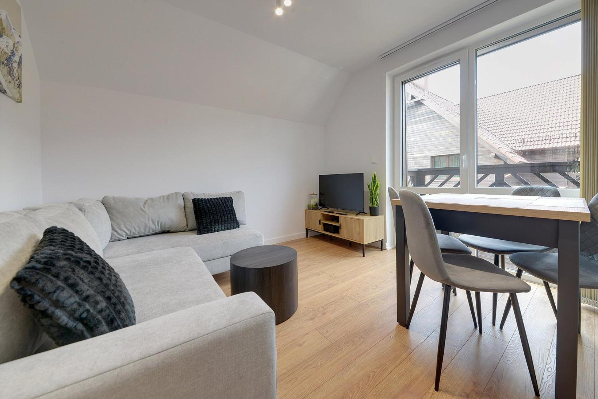 Apartment Rentplanet - Zeromskiego