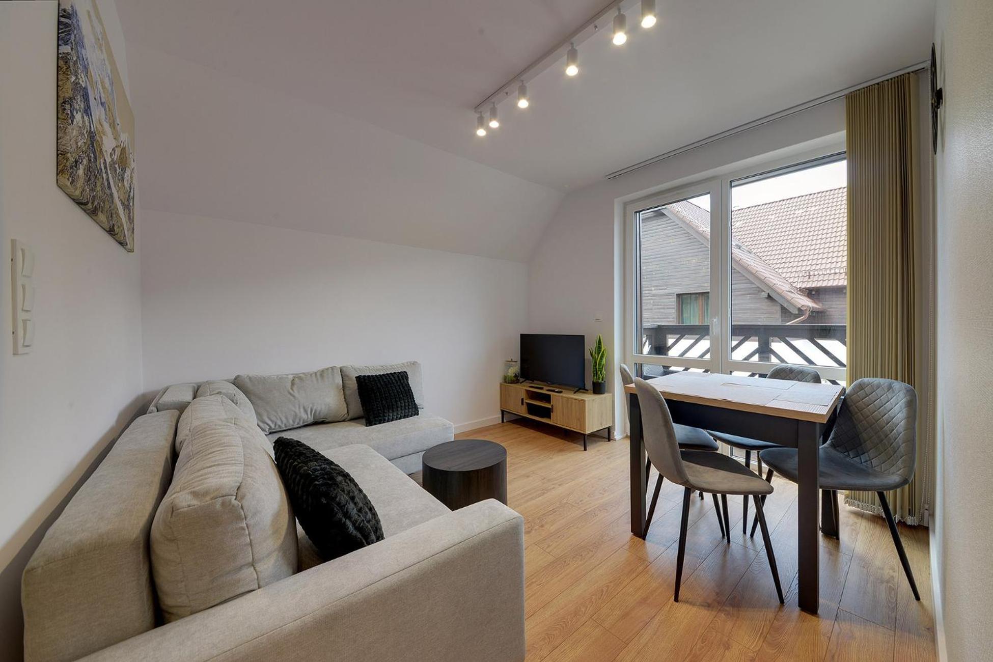 Apartment Rentplanet - Zeromskiego *